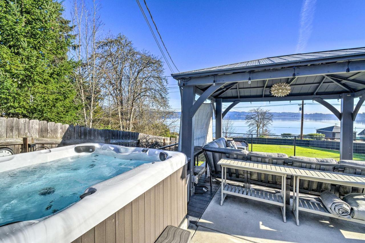 Puget Sound Cabin With Hot Tub And Water Views! 브레머턴 외부 사진